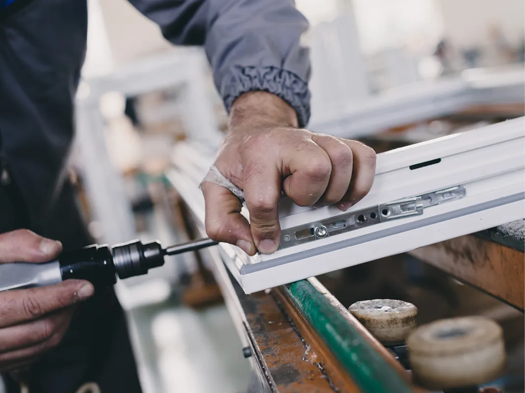 Frameless Glass Railings: Safety Standards and Design Aesthetics